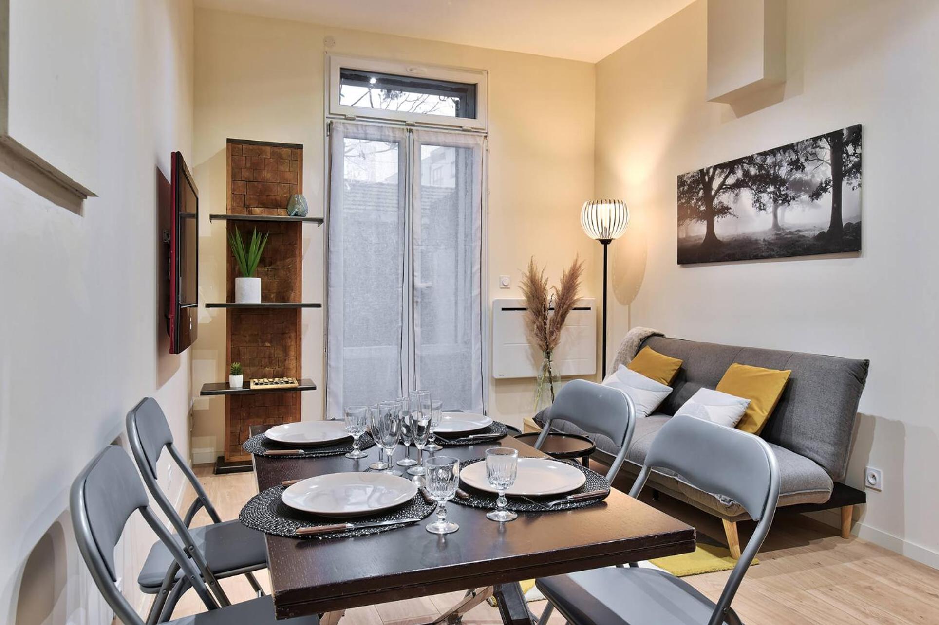 L'Appart Chic - Terrasse - Proche Lyon & Tram Villeurbanne Bagian luar foto
